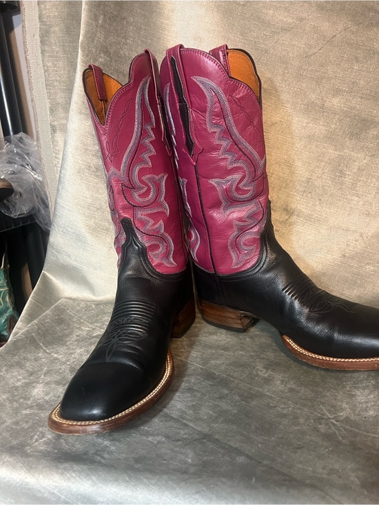 Lucchese Shoes - Lucchese Women's Calf Leather Western Black/Fuscia Boots. Size 10B